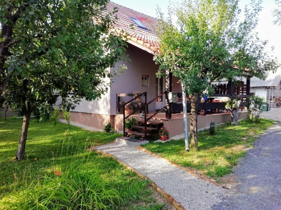 Apartman Adam Rakovica Dış mekan fotoğraf